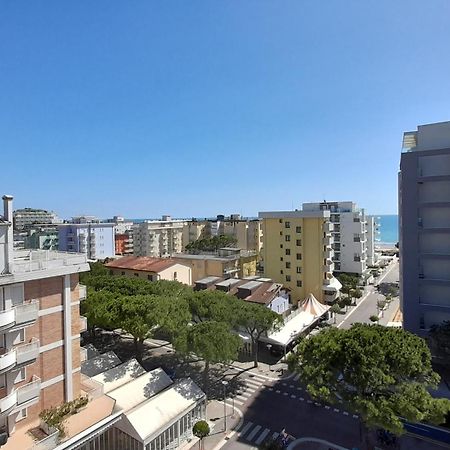Residence Alla Rotonda Лидо-ди-Езоло Номер фото