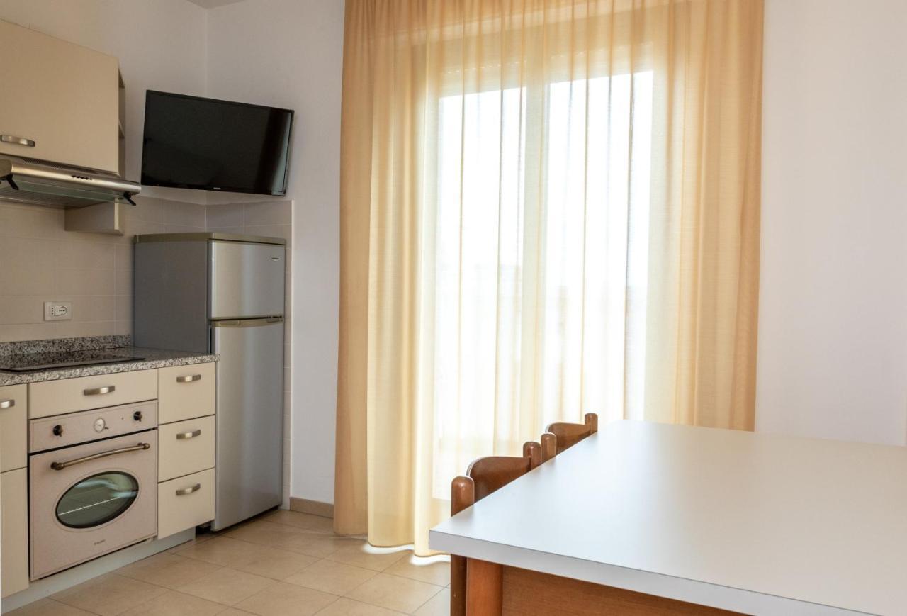 Residence Alla Rotonda Лидо-ди-Езоло Номер фото